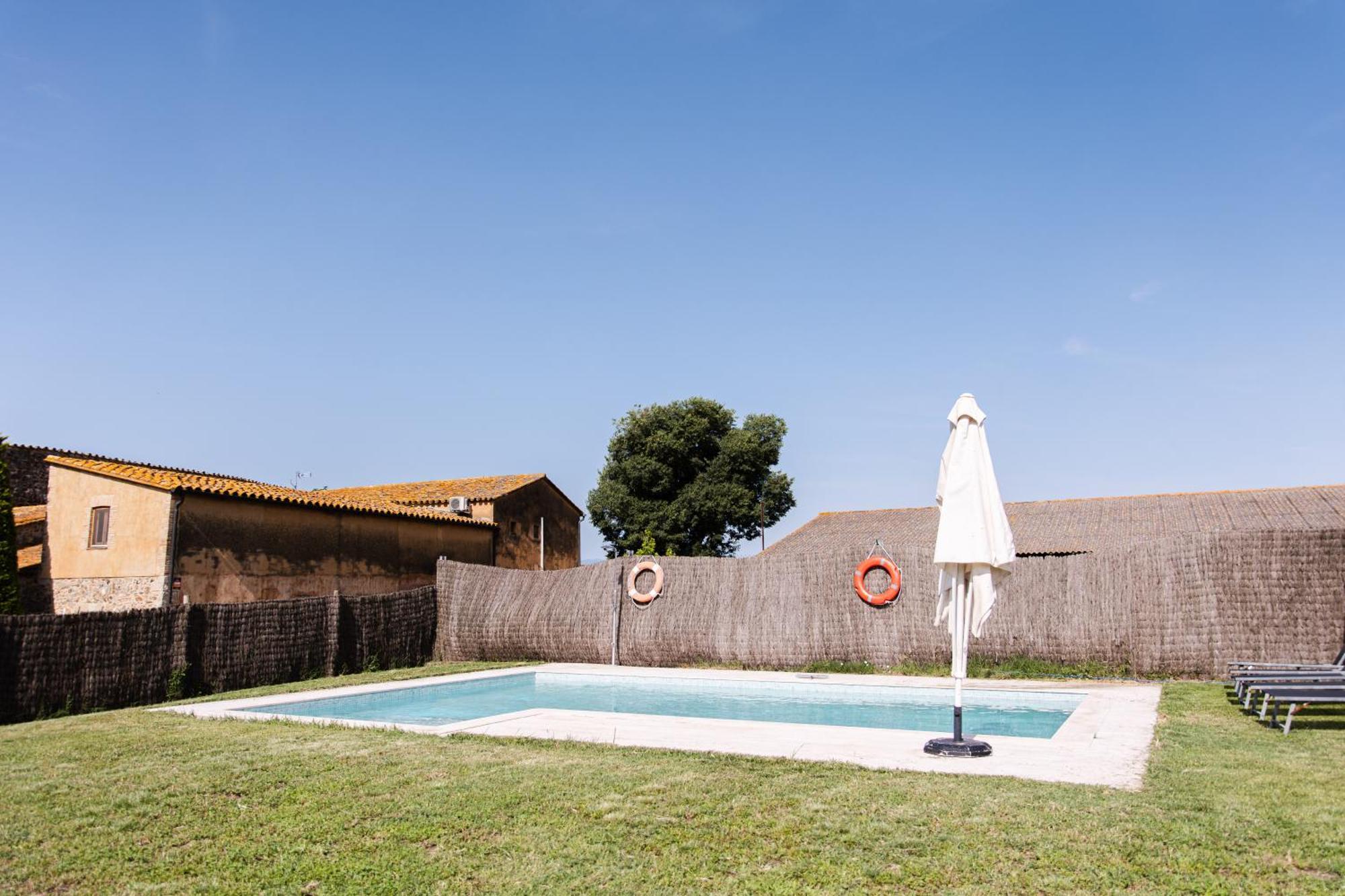 Agroturisme Sant Dionis Campllong Exterior photo